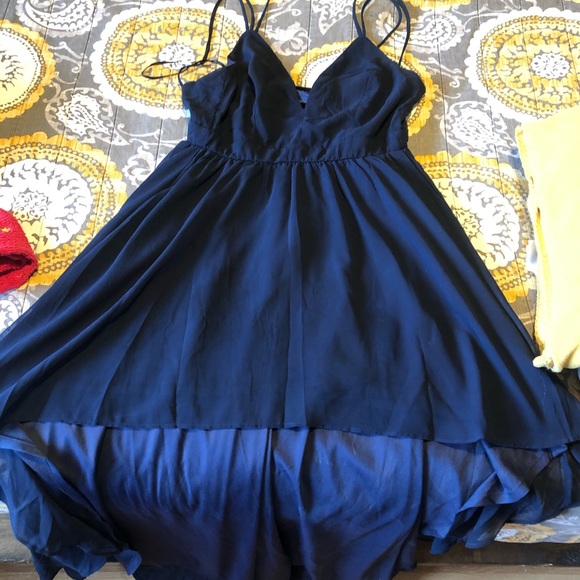 High-Low Maxi Bridesmaids Dress - Picture 4 of 5